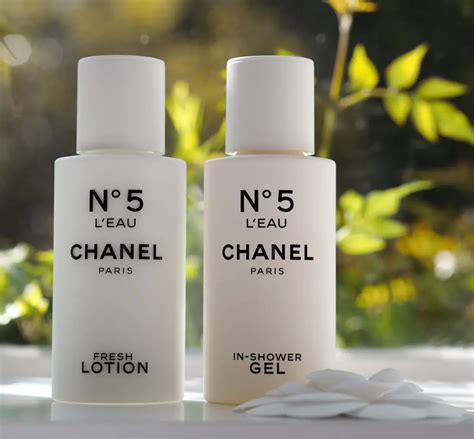 chanel no 5 l'eau shower gel